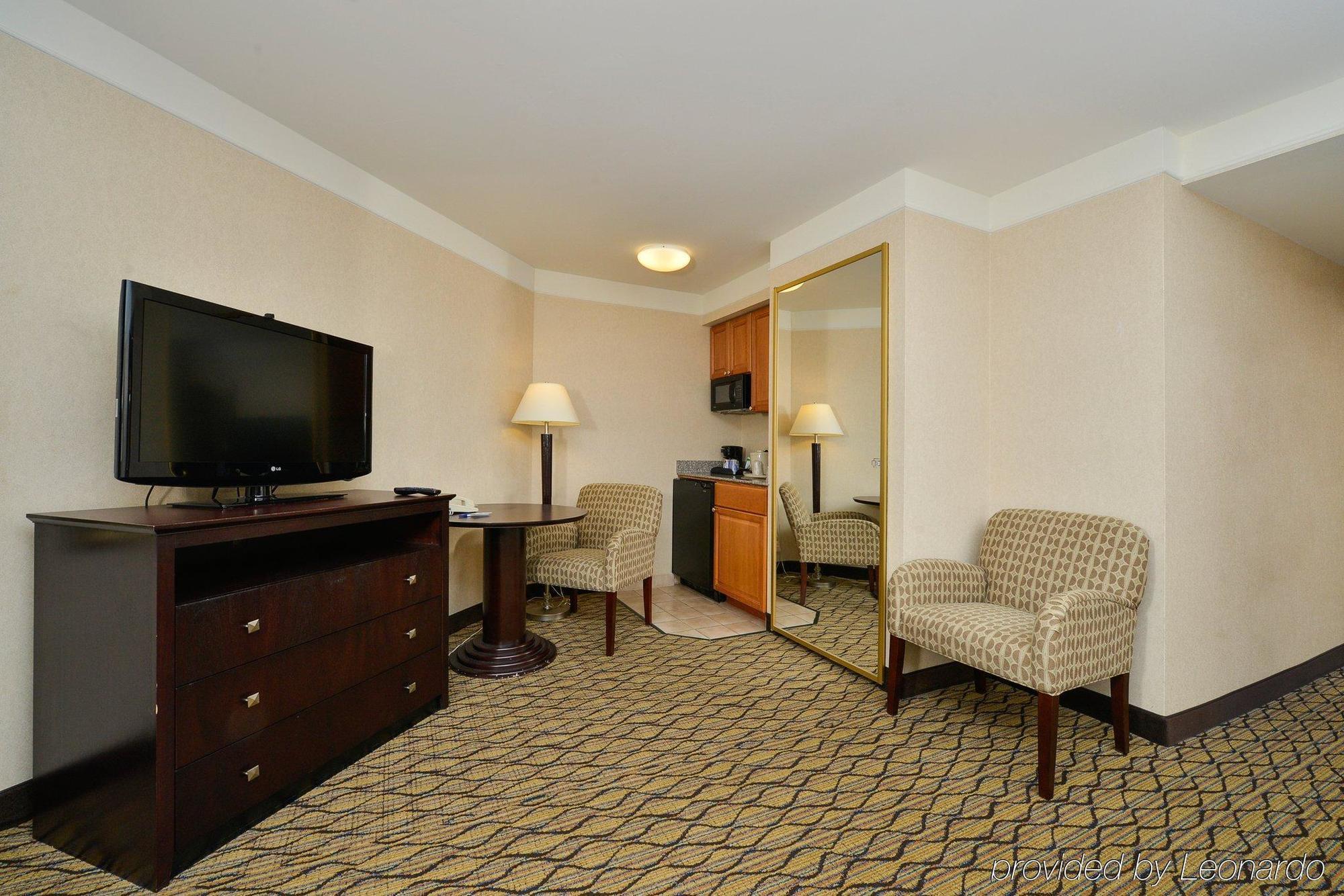 Holiday Inn Express Great Barrington By Ihg Dış mekan fotoğraf