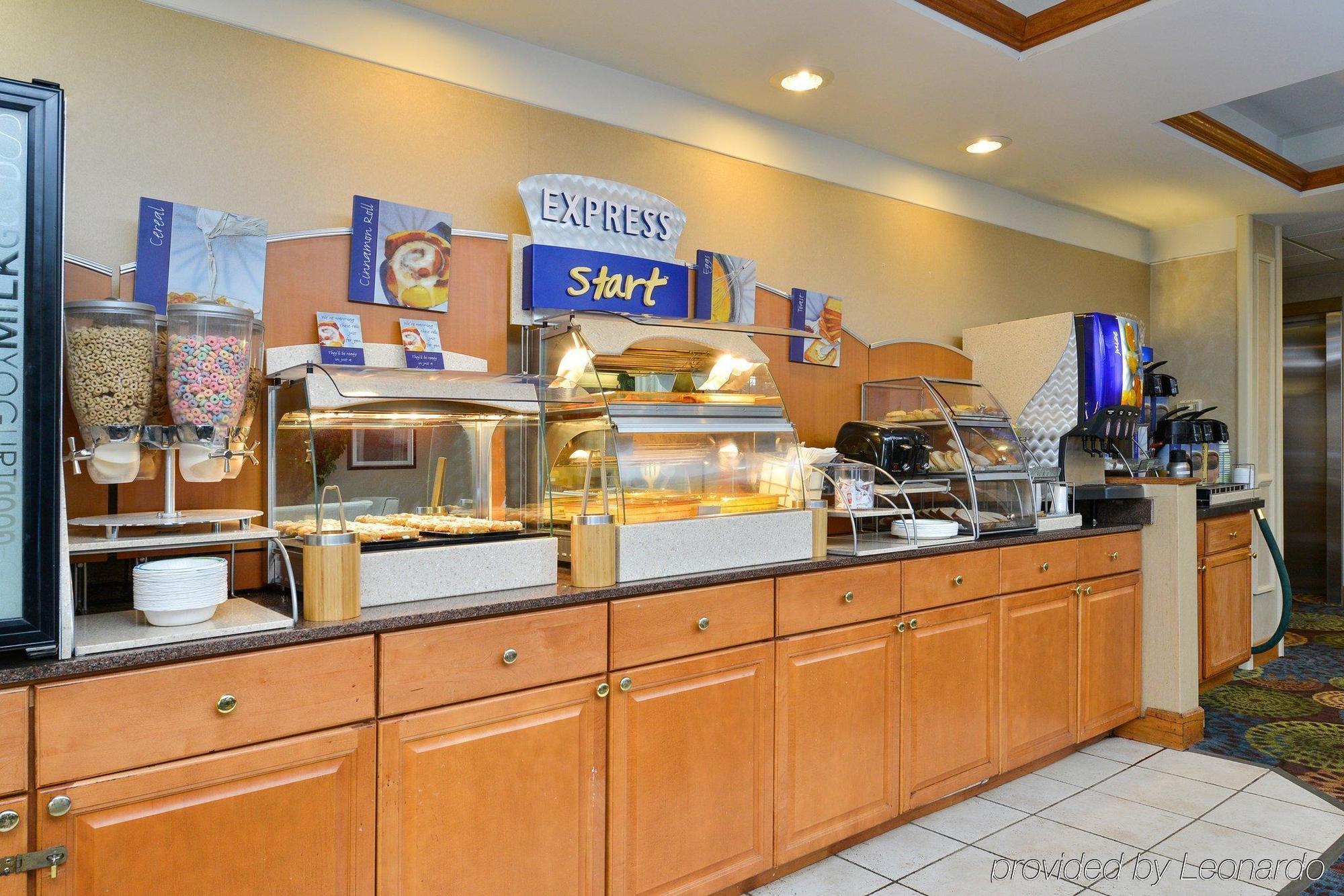 Holiday Inn Express Great Barrington By Ihg Dış mekan fotoğraf