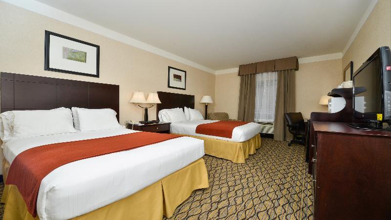 Holiday Inn Express Great Barrington By Ihg Dış mekan fotoğraf